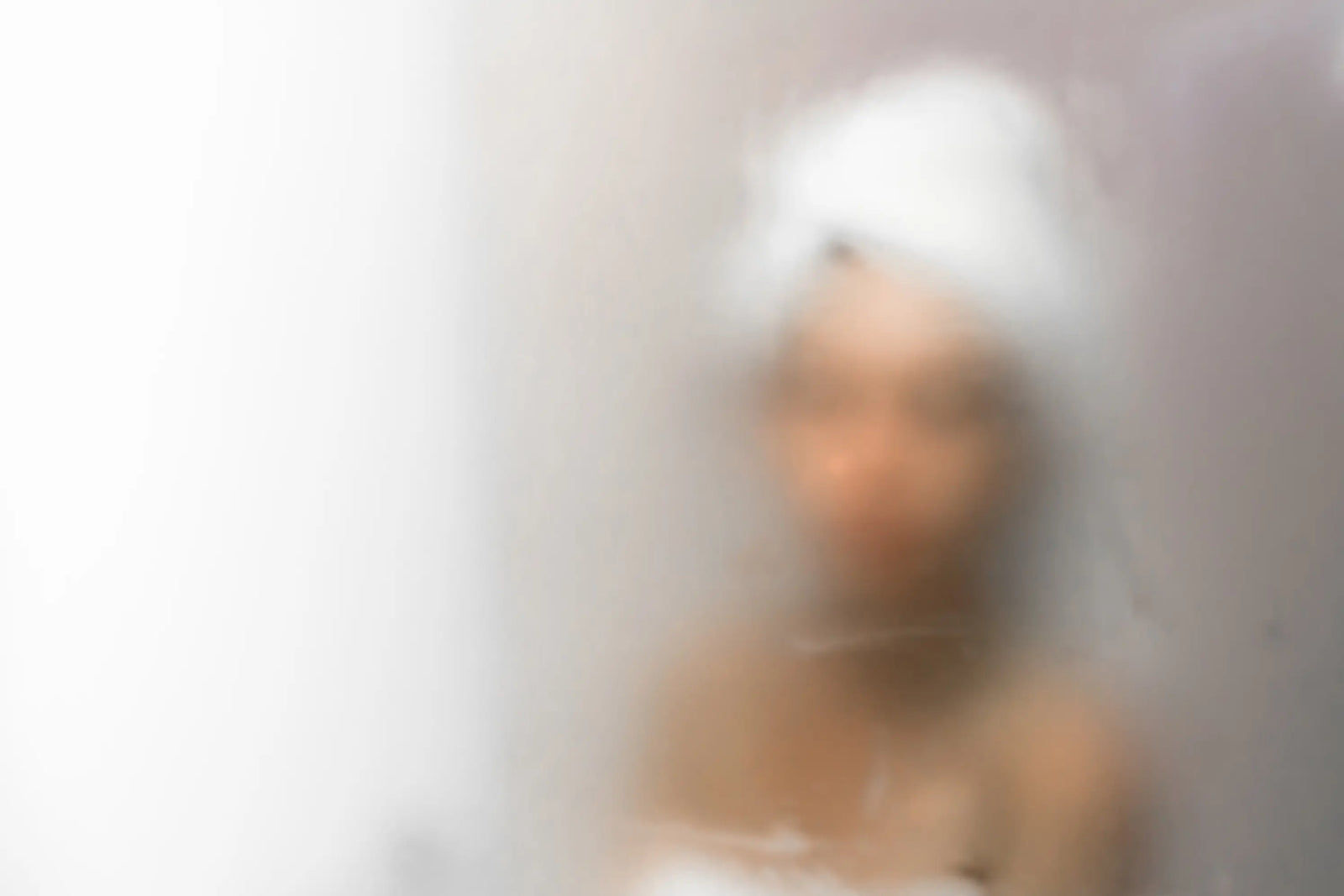 Shower Filters and Air Quality: How Chlorine Vapor Affects Your Respiratory Health