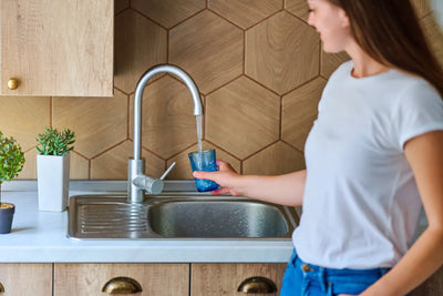 Bottled Water vs Filtered Water: Cost, Quality, and Health Facts